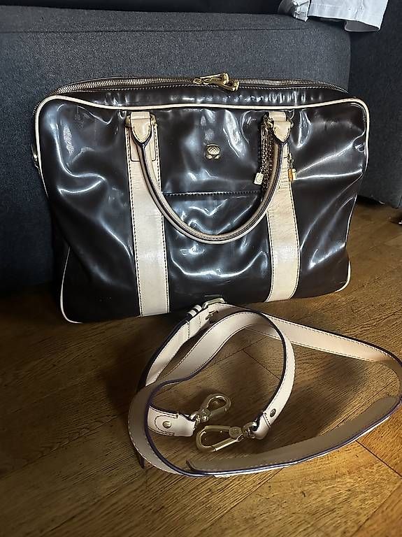 Borse da donna: Handtasche Navy Boot – Usato da Aathal-Seegräben venduto da rom_cg7q 1