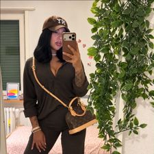 Profile image of and_9fjy