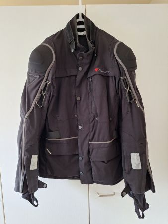 Motorradjacke, schwarz, Grösse 52, von Dainese