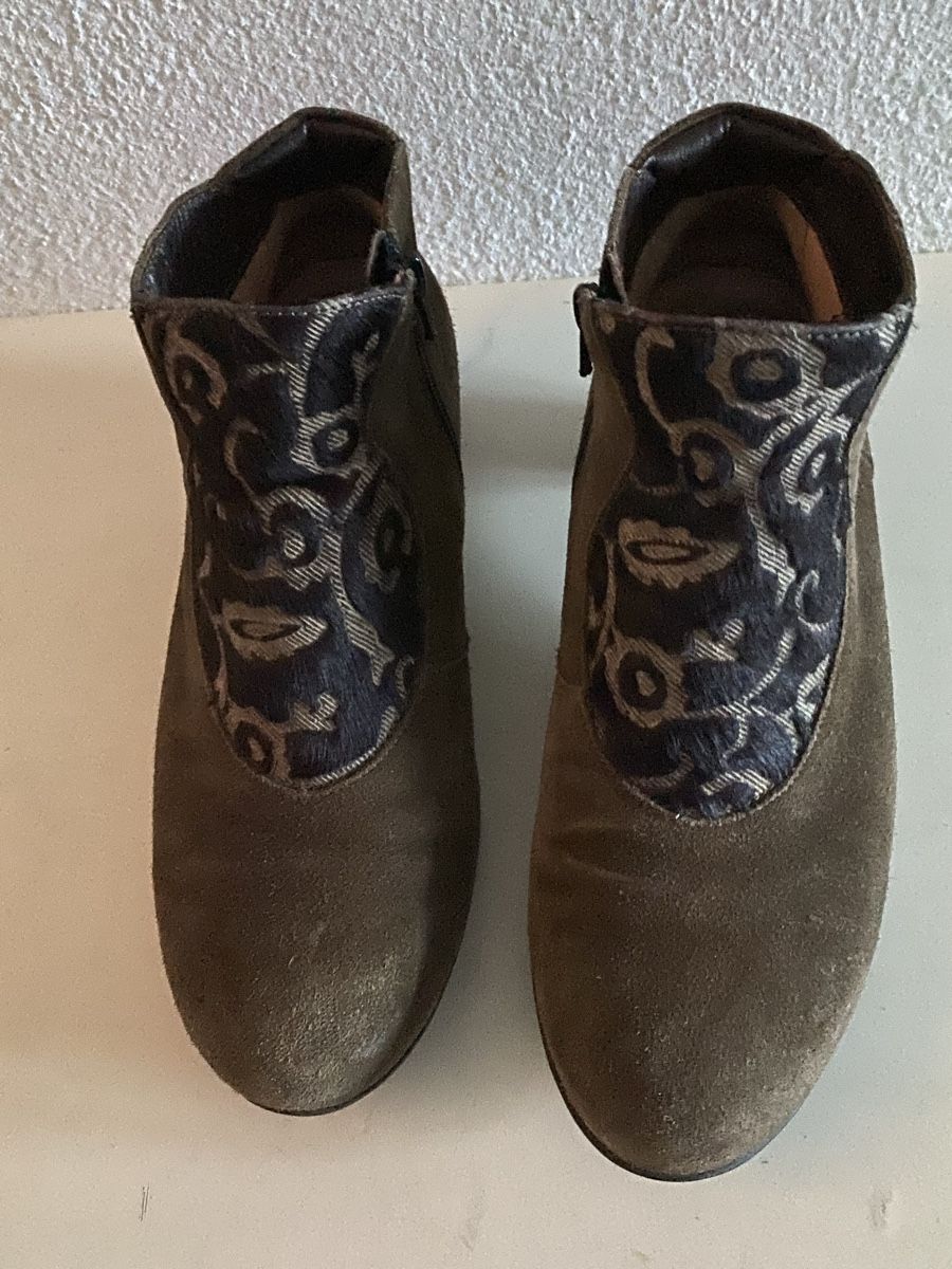 Think Scarpe da donna: Think Stiefeletten Gr.39 – Usato da Biel-Benken BL venduto da PANORMUS