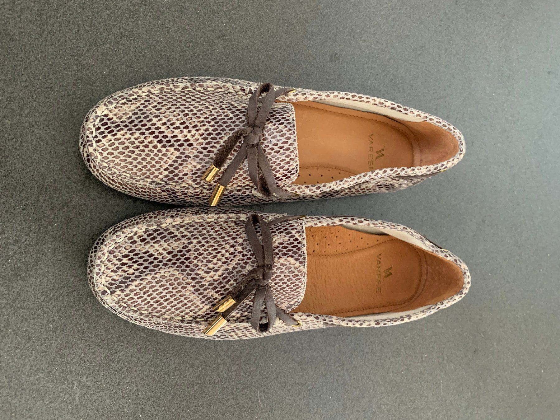 Scarpe da donna: Damenschuhe Gr 37 – Nuovo (secondo la descrizione) da Langnau am Albis venduto da Judithsebi 1