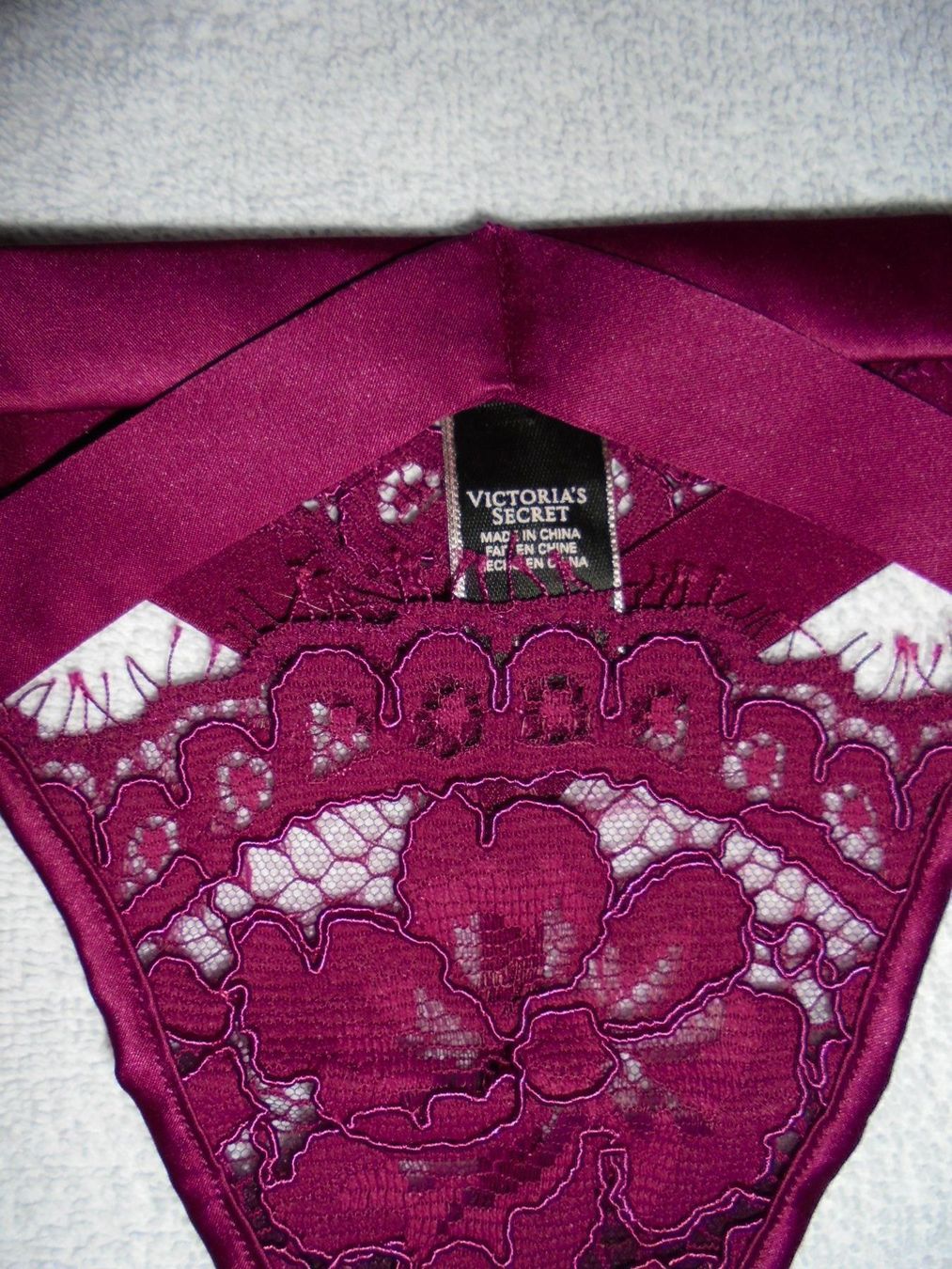 Victoria's Secret Altra biancheria intima: VICTORIA'S SECRET V-STRING, M, NEU – Nuovo e nell'imballaggio originale da Aarau Rohr venduto da PinkSchwein 1