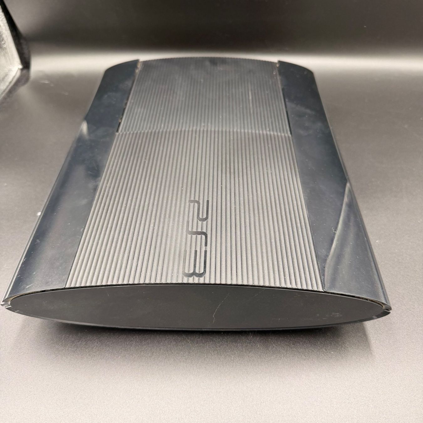 Sony Consoles: PlayStation 3 Super Slim 500GB – D'occasion à Düdingen par Nerdworld 6