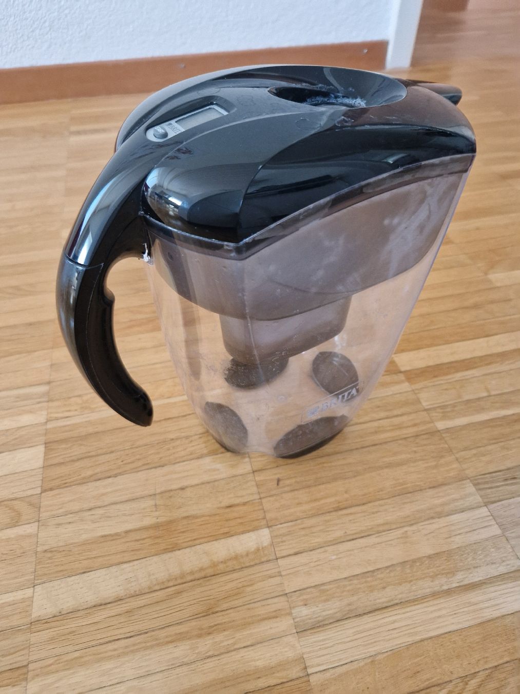 Brita Elettrodomestici da cucina: Brita Wasserfilter + 9 Filterkartusche – Usato da Zürich venduto da GCR01 1