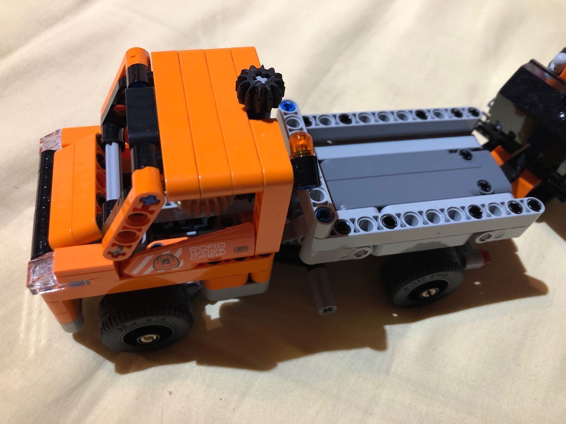 Lego Kit di costruzioni: Lego technique Camionnette/Pelleteuse – Usato da Oron-la-Ville venduto da W.XIX 1