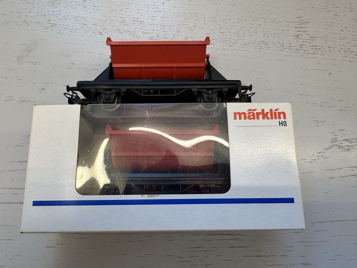 Märklin Modelleisenbahnen: Märklin 4414 2x Lorenwagen – Gebraucht aus Lupsingen von New-Haven
