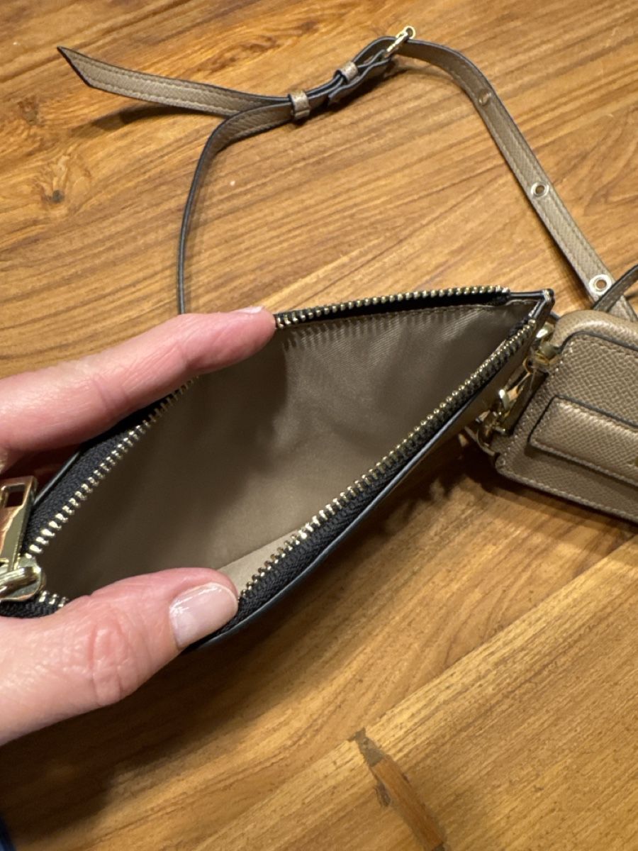 Mrséy Sacs: MRSÉY Handyhülle mit Tasche – Neuf (Voir description) à Kappel SO par Ydelfin 2