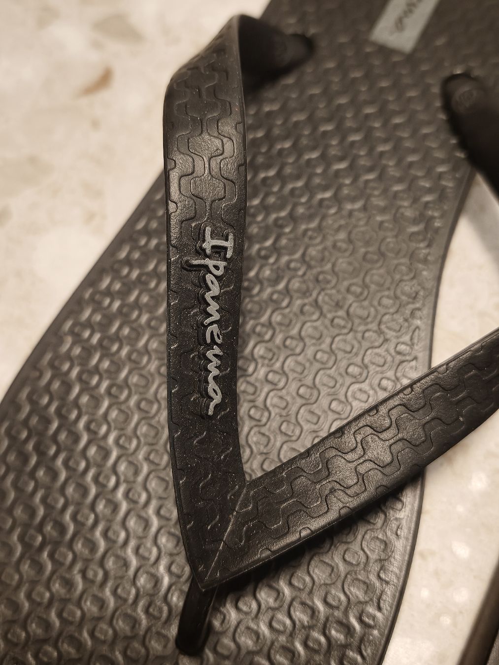 Ipanema Scarpe da uomo: Ipanema Flip Flops Schwarz Grösse 42/43  – Nuovo (secondo la descrizione) da Bern venduto da sam_draga99 3