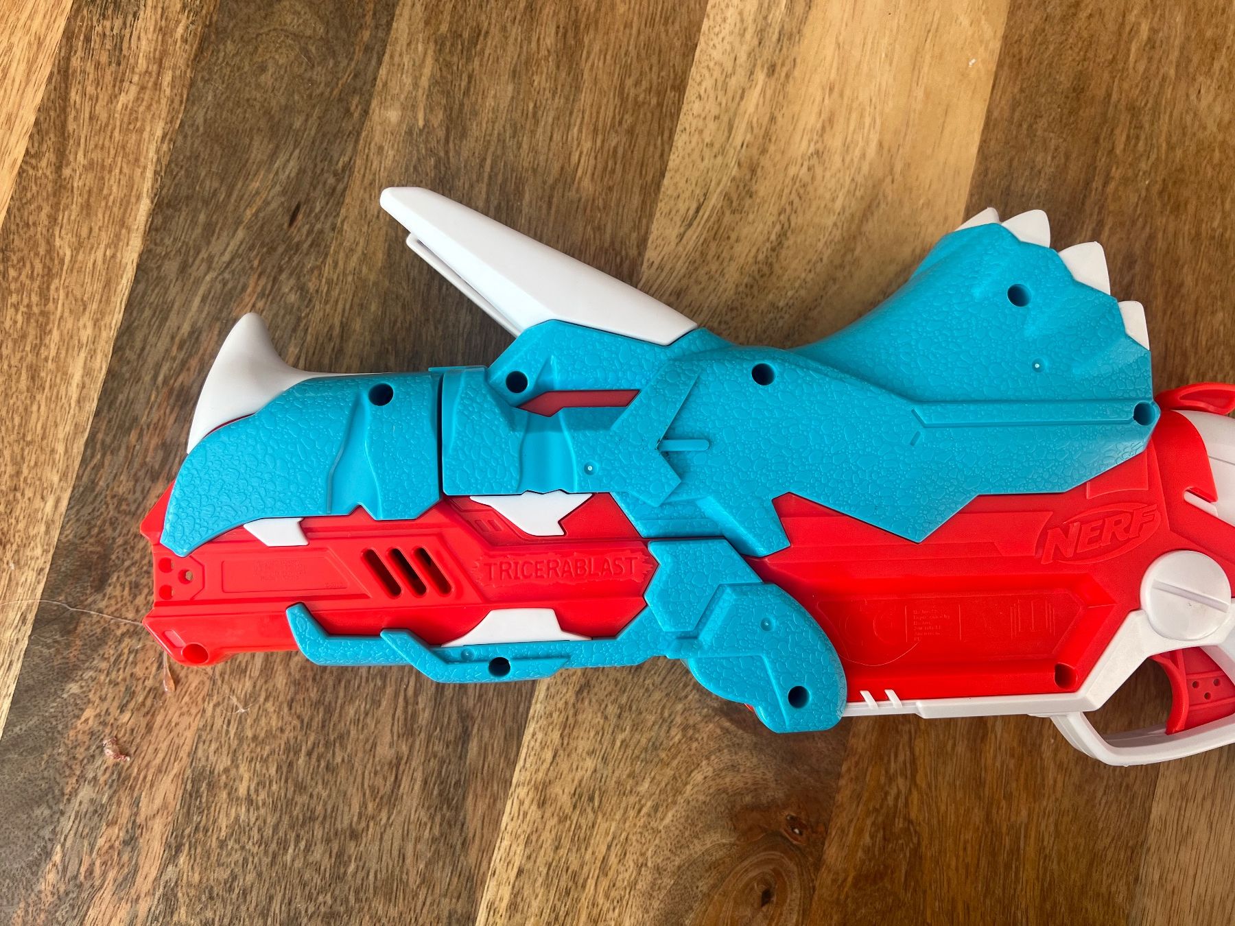 Nerf Giocattoli: Ab 1.-! NERF Dino Squad Tricerablast, 50cm – Usato da Lufingen venduto da bombolulu 2