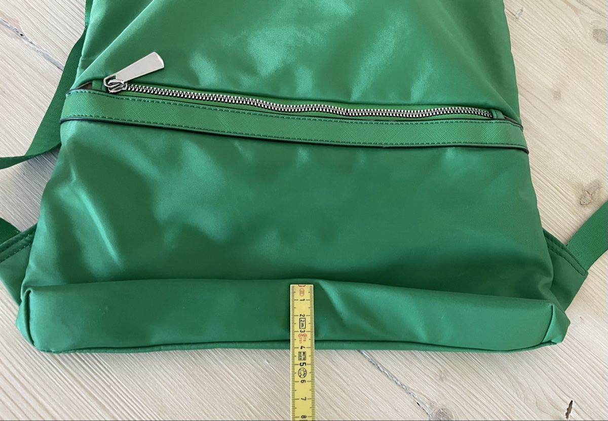 Zaini: Grüne Tasche Rucksack  – Usato da St. Moritz venduto da cri_h9tt 8