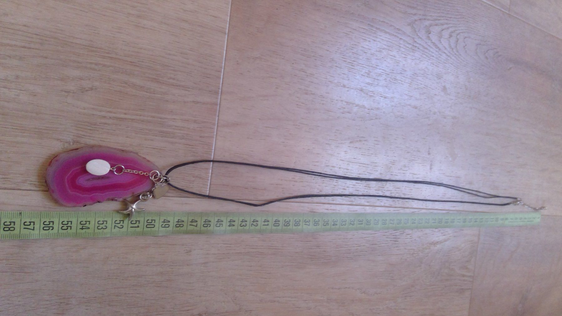 Colliers: Collier sautoir avec Agate rose & breloques, NEUF – Neuf avec emballage d'origine à Agiez par chouchanelle 4