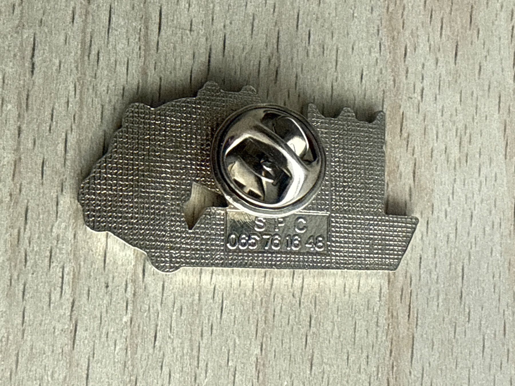 Plaketten & Abzeichen: Pin MEOA Polizei Bern – Gebraucht aus Glattbrugg von Schweigmatt 1