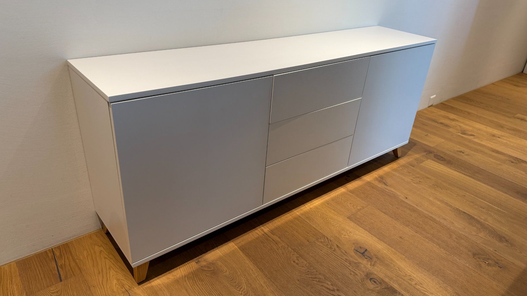 Cassettiere: Sideboard – Usato da Küttigen venduto da Hafl 1