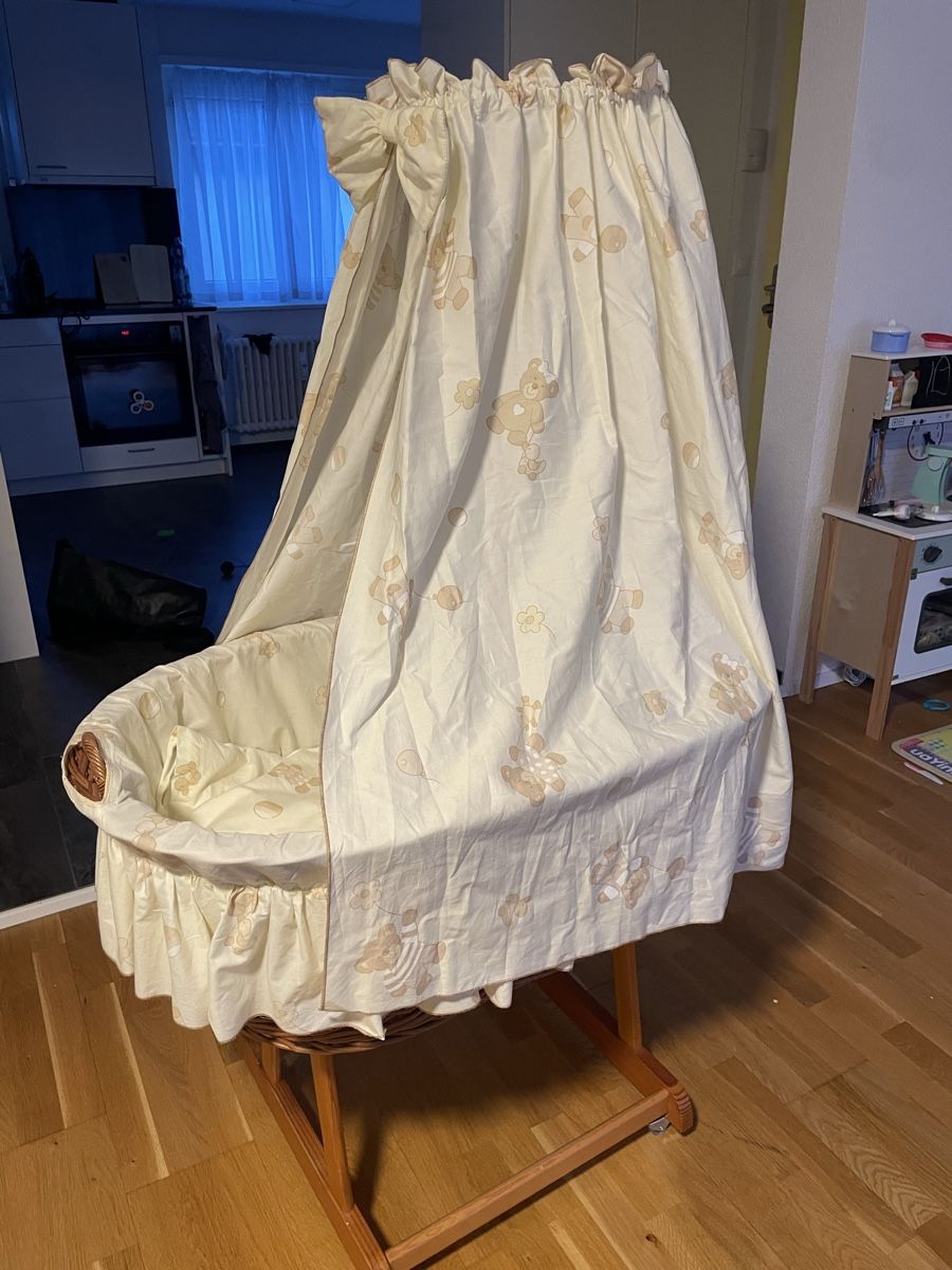 Babyzen Culle: Babykorb mit Ständer cremefarben mit Muster – Usato da Arbon venduto da Lenya4 1