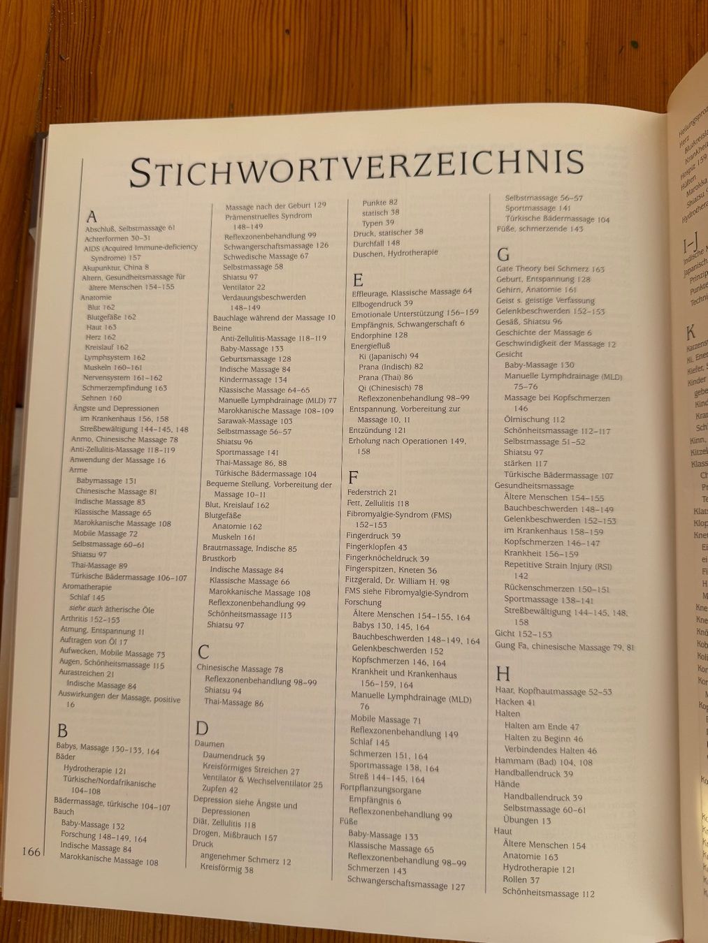 Libri: Das grosse Buch der Massage - Top Zustand - Schnäppchen! – Usato da Neftenbach venduto da Rose40 2