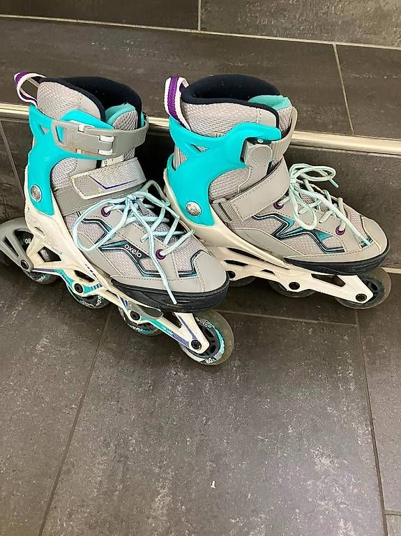 Pattini in linea & Pattini a rotelle: Kinder Inlineskates Oxelo verstellbar – Usato da Sins venduto da Icezeit0