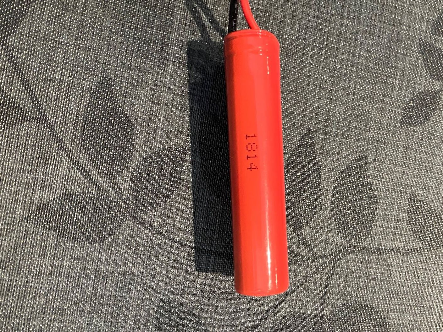 Carrera Batterie, Caricabatterie & Alimentatori: Carrera RC Akku 7.4V ca. 800mAh – Usato da Unterkulm venduto da Chipsi0709 1