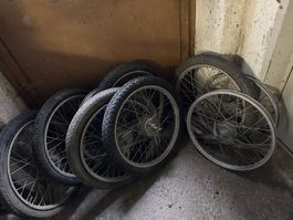SACHS PUCH Weinmann 17 Vorderrad Rad /roue avant 17 pouces