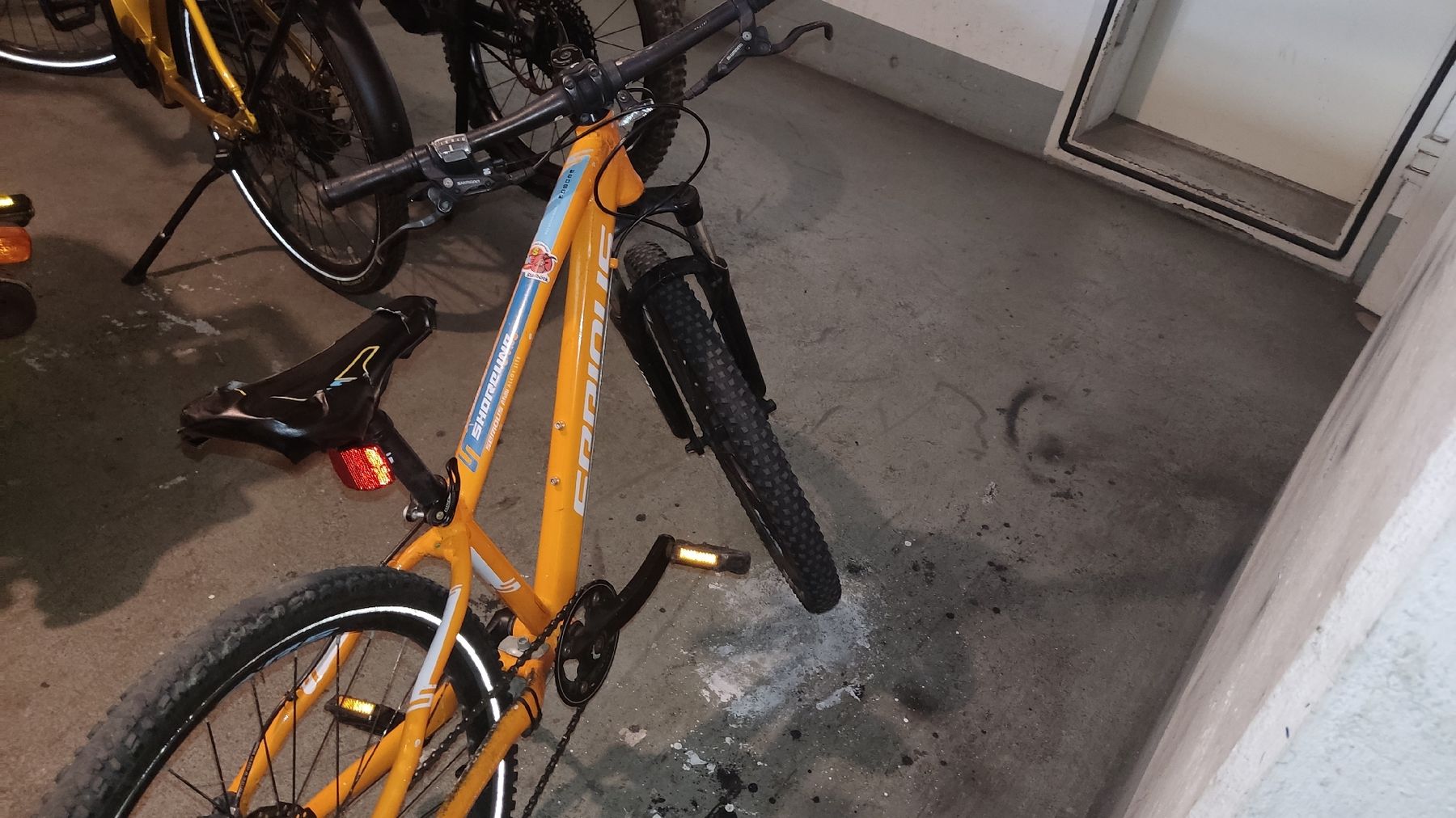 Velos: Ab 1 Fr. Serious Kinderfahrrad 27" – Gebraucht aus Schliern b. Köniz von vac_l86y 1
