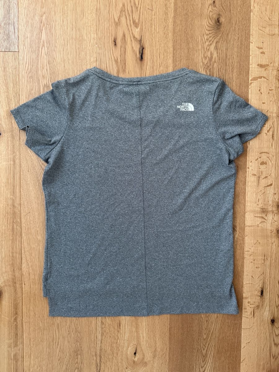 North Face T-shirts: The North Face Tshirt, Gr. S – D'occasion à Interlaken par fbnscl 2