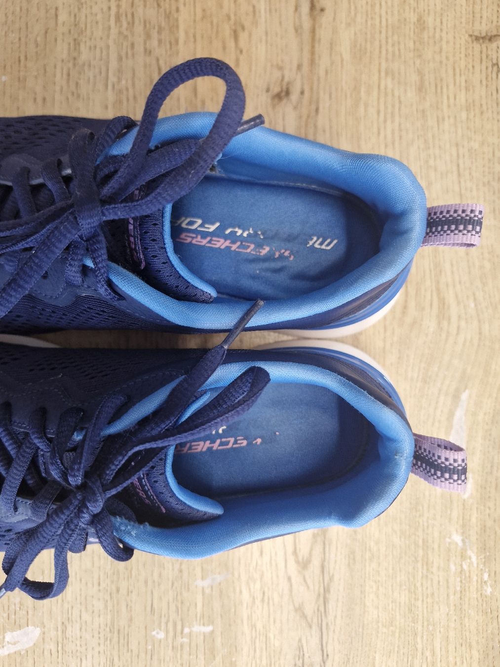 Skechers Damenschuhe: Skechers Gr. 36.5 – Gebraucht aus Hergiswil LU von 88winu 1