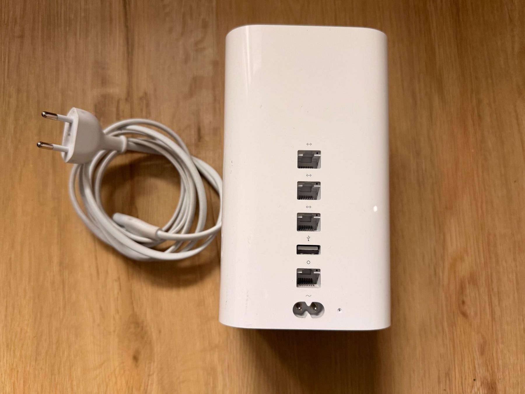 Wlan: Apple AirPort Extreme – Gebraucht aus frutigen von matthibo 3