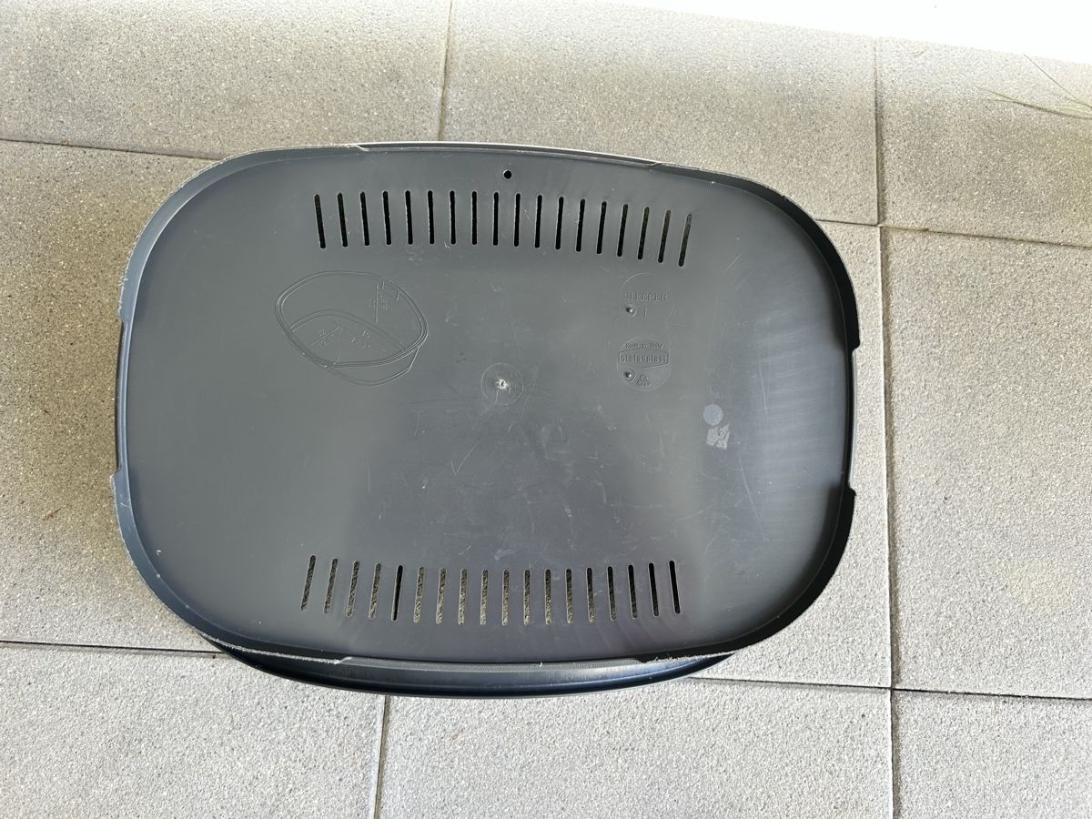 Ferplast Cucce & Letti: Katzenkorb dunkelgrau  – Usato da Winterthur venduto da miramare2006 2