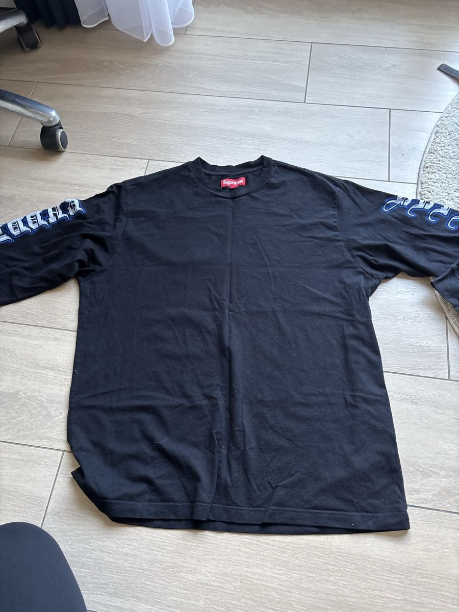 Supreme T-shirt: Supreme Long Sleeve – Nuovo (secondo la descrizione) da Zug venduto da jul_c5pf