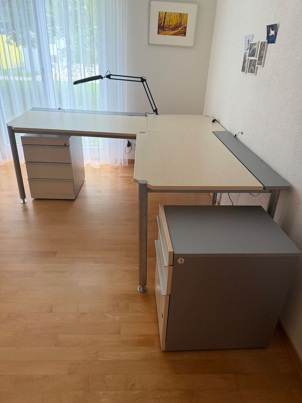 Schreibtische: Büromöbel – Gebraucht aus Unterägeri von KleinCalvin 1