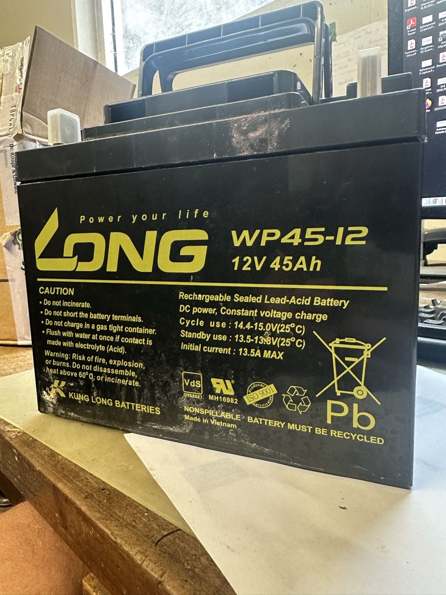 Batterie: LONG WP45-12 12V 45Ah Batterie Akku – Usato da Bätterkinden venduto da rip2000 1