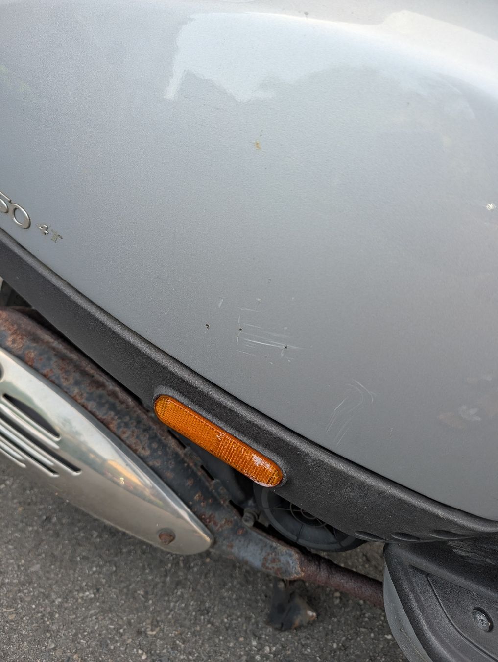 Piaggio Strasse: Vespa LX 50 4T Roller silber – Gebraucht aus Bern von falu96 4