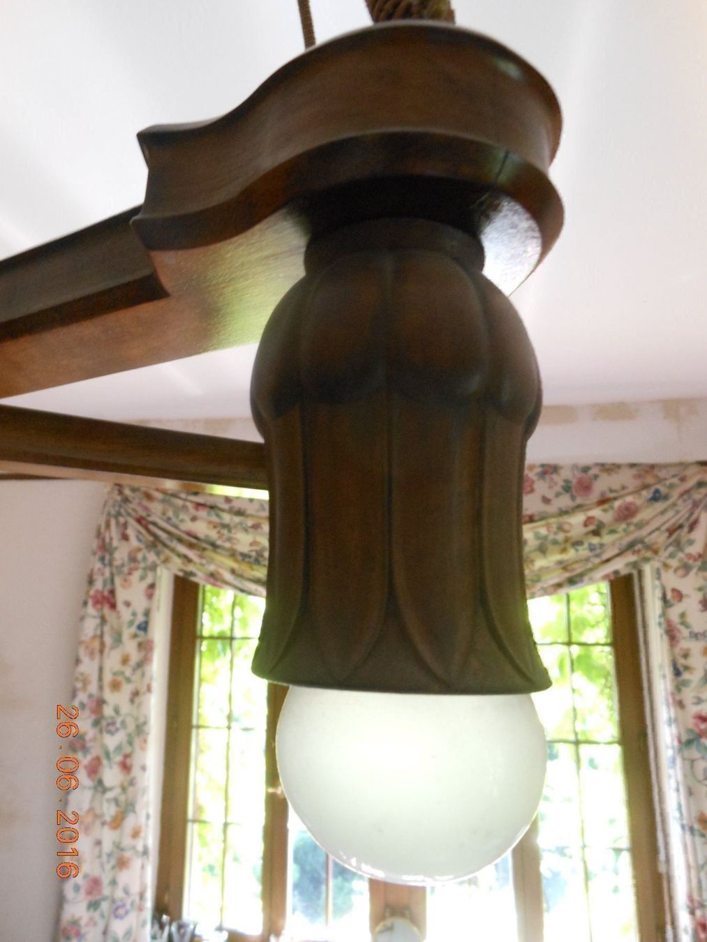 Lampade: Antike Jugendstillampe aus Holz – Usato da Lenzburg venduto da mayfair02 1