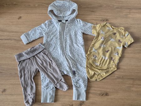 Kleiderset für Babys Gr. 62