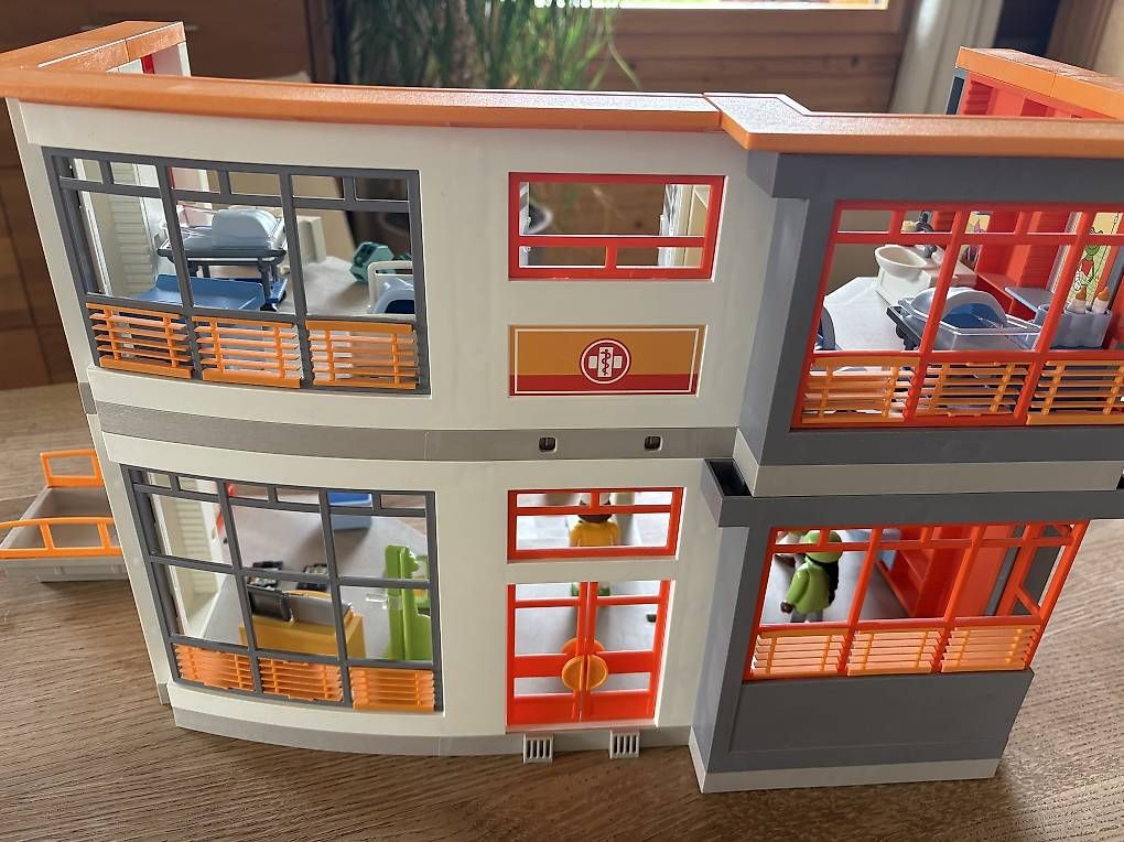 Giocattoli: Playmobil Spital/Klinik – Usato da Schüpfheim venduto da pepper03