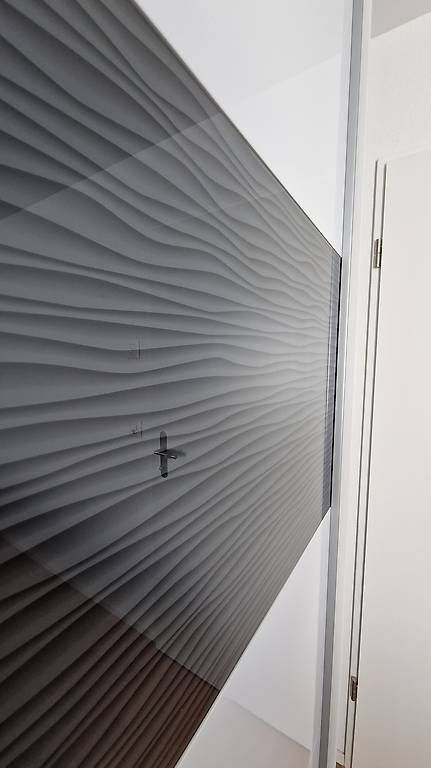 Armoires: Moderner Schlafzimmerschrank – D'occasion à Sisseln AG par Andreas.Wa 1