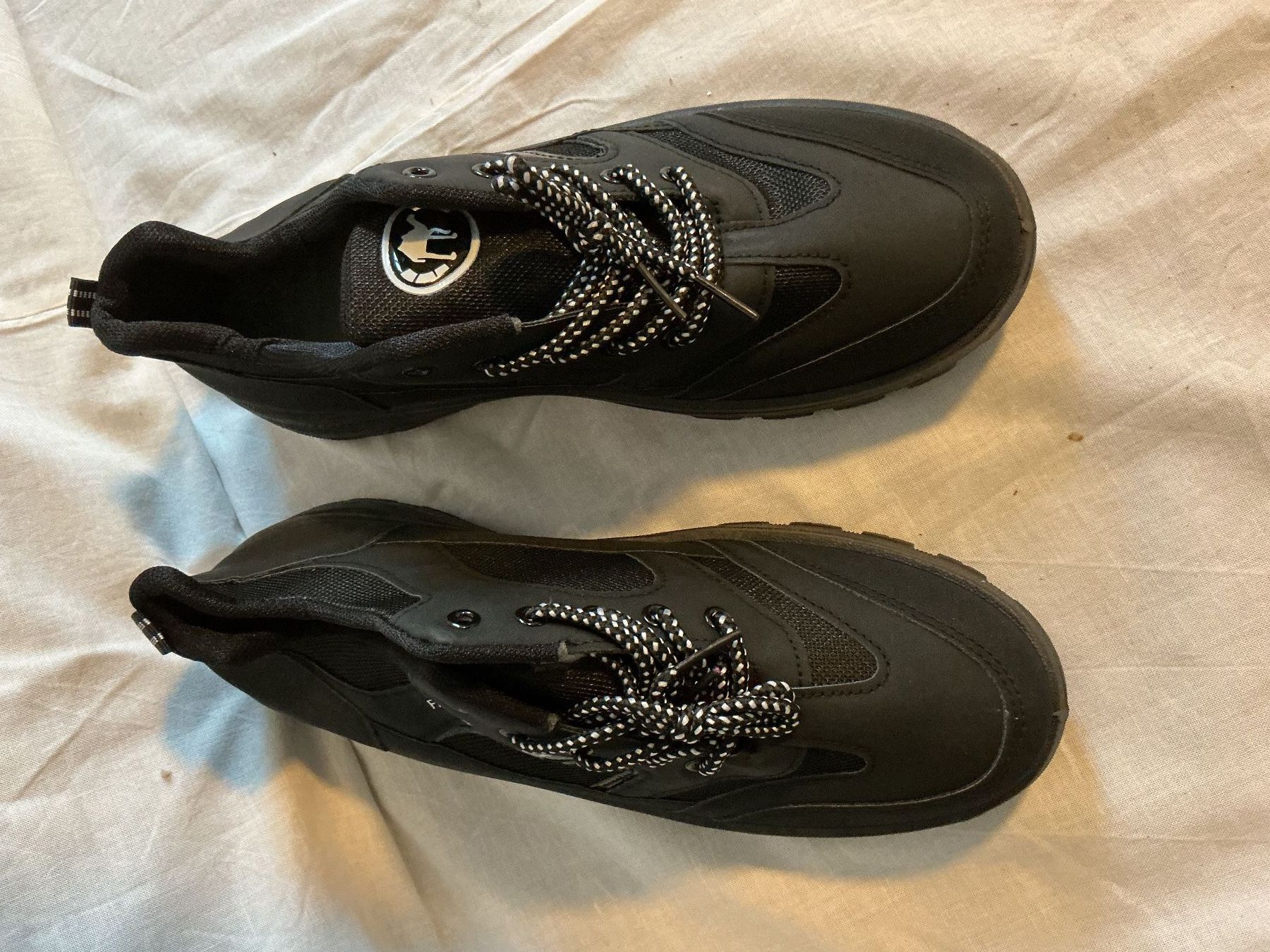 Herrenschuhe: Sneakers – Neu (gemäss Beschreibung) aus Niederhasli von ercp4 1