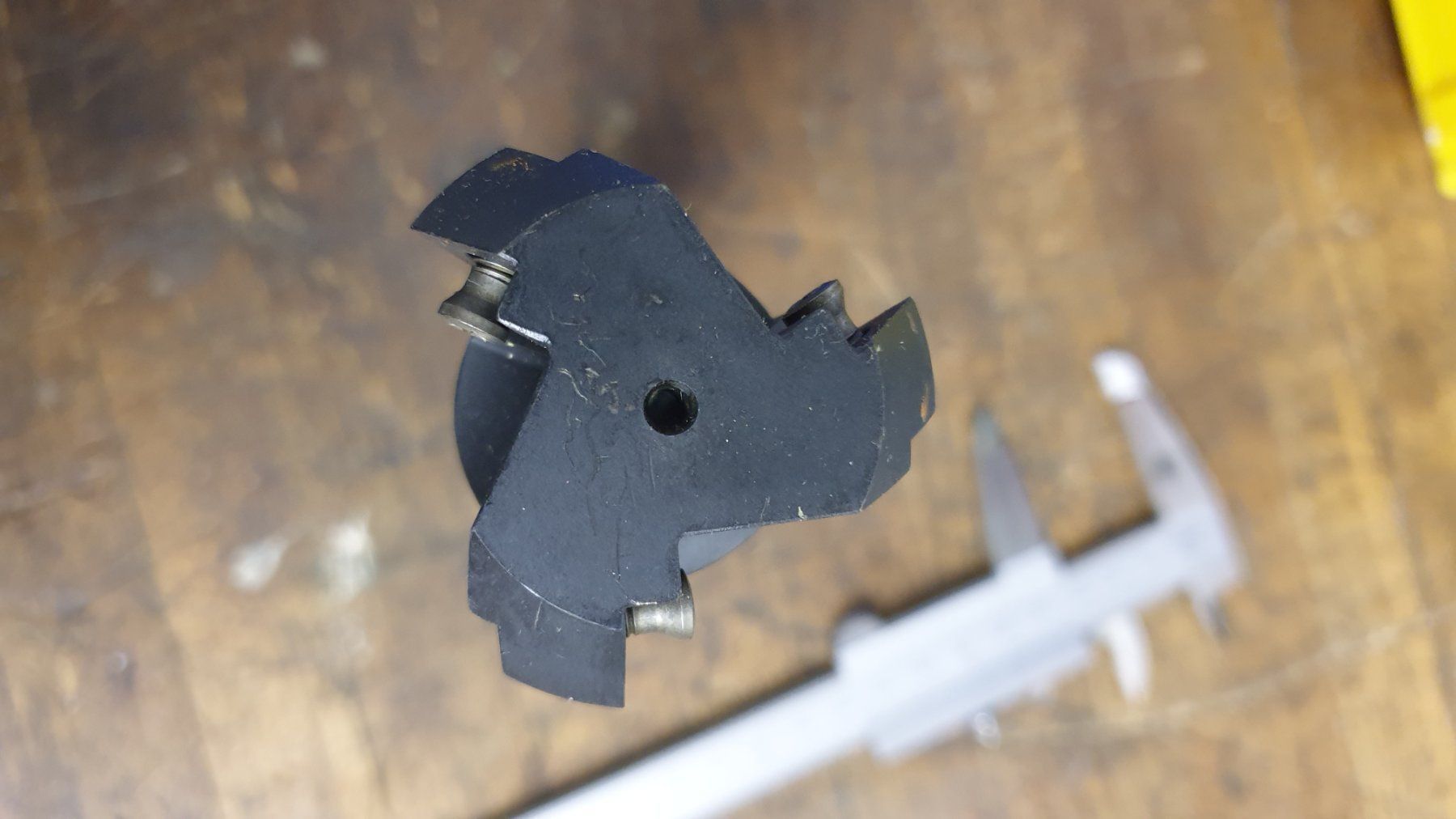 Sandvik Tutti gli attrezzi: Sandvik R215.64-32A32-4512 – Usato da Langenthal venduto da Physycer0 5