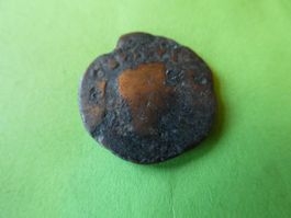 uralte   Bronzemünze  23 mm  5.22 g