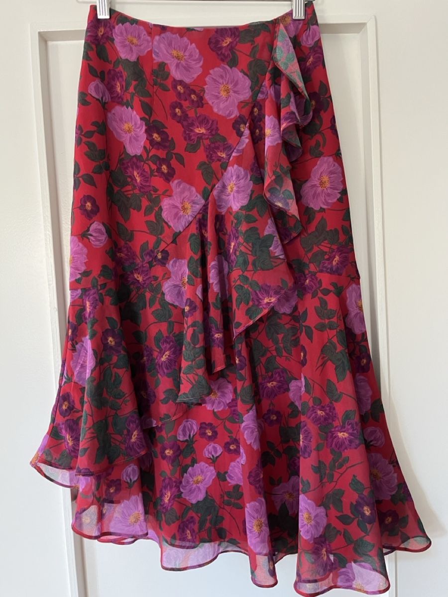 Jupes: Ruffled Floral Skirt – D'occasion à Lausanne par NoraPlethora
