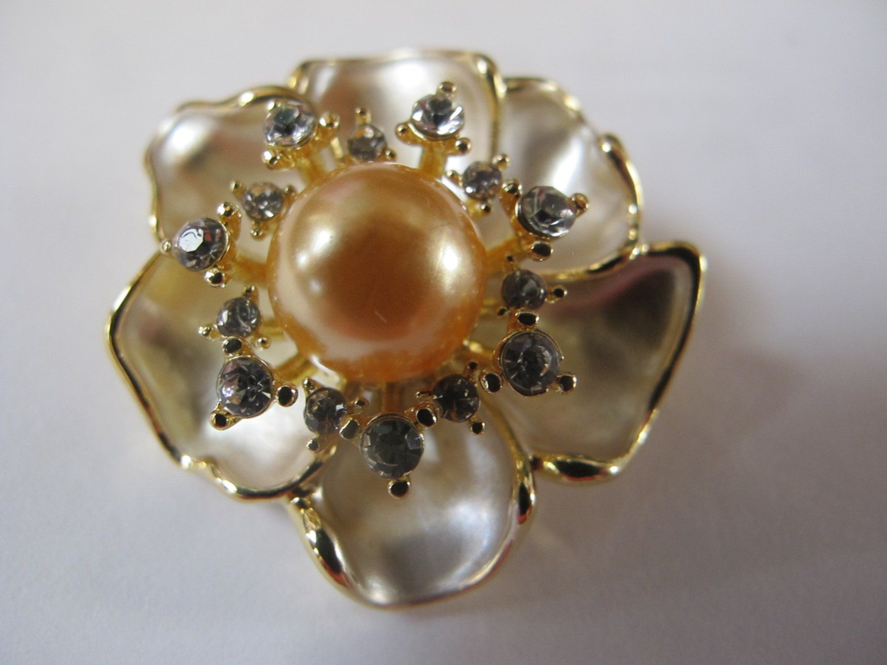 Spille & Fermagli: Elegante Brosche mit Perle und Strass - Exklusiv! – Nuovo (secondo la descrizione) da Löhningen venduto da Chimae67 3