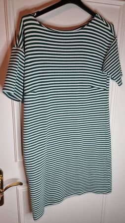 Kleid Größe 40/L