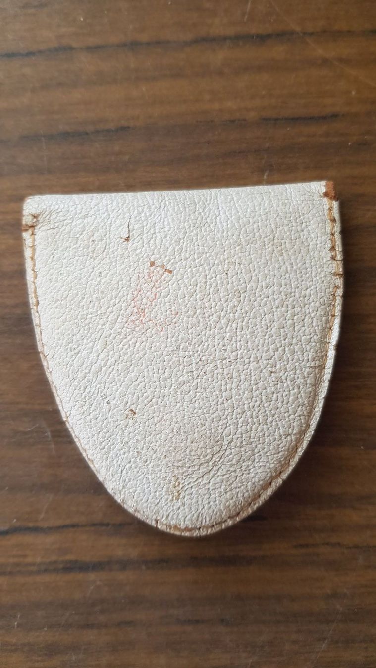 Altri gioielli: Rosenkranz Lederetui Lamm Gottes antik – Usato da Mörschwil venduto da antiksalon21 8