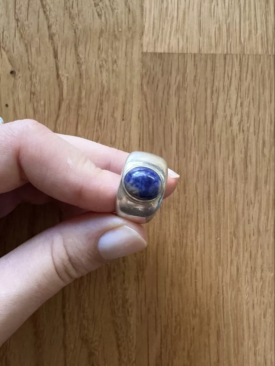 Anelli: Silberring mit Lapislazuli – Usato da Biel/Bienne venduto da davinaraphaela