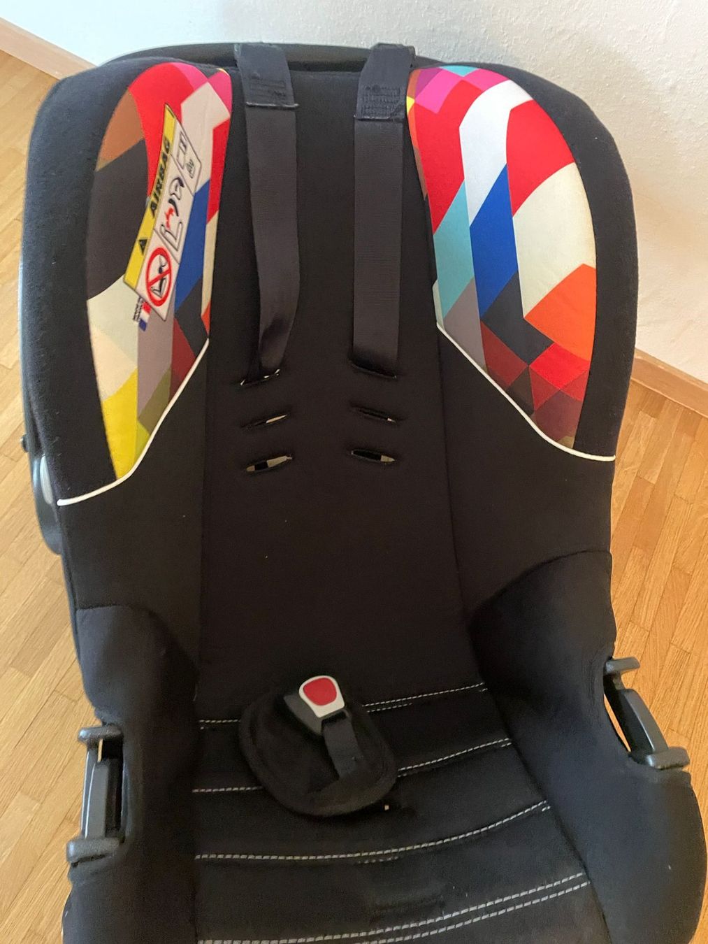 Osann Sièges auto: Osann Kindersitz mit Newborn Insert – D'occasion à Zürich par ann_6gcx 1