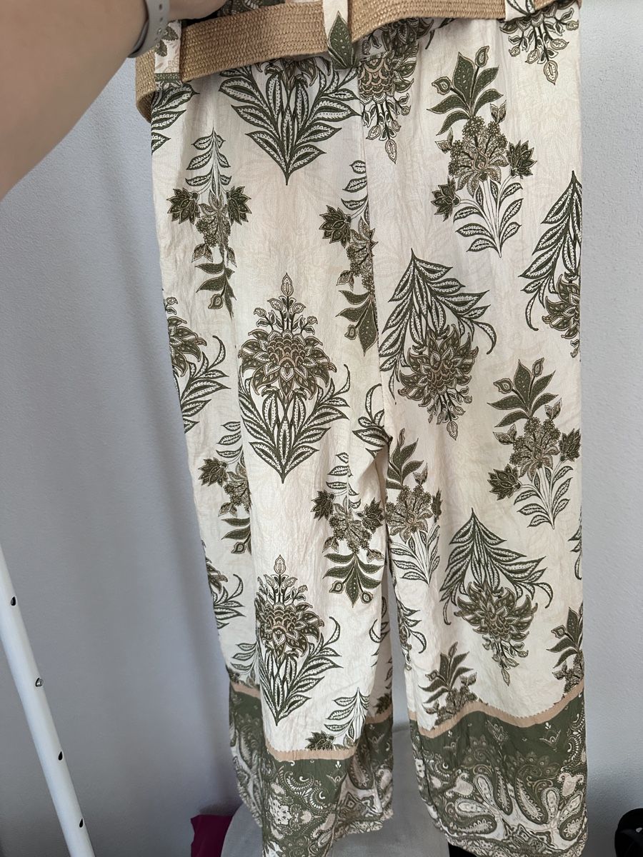 Pantaloni: Sommerhose – Usato da St. Gallen venduto da raphaela_99 1
