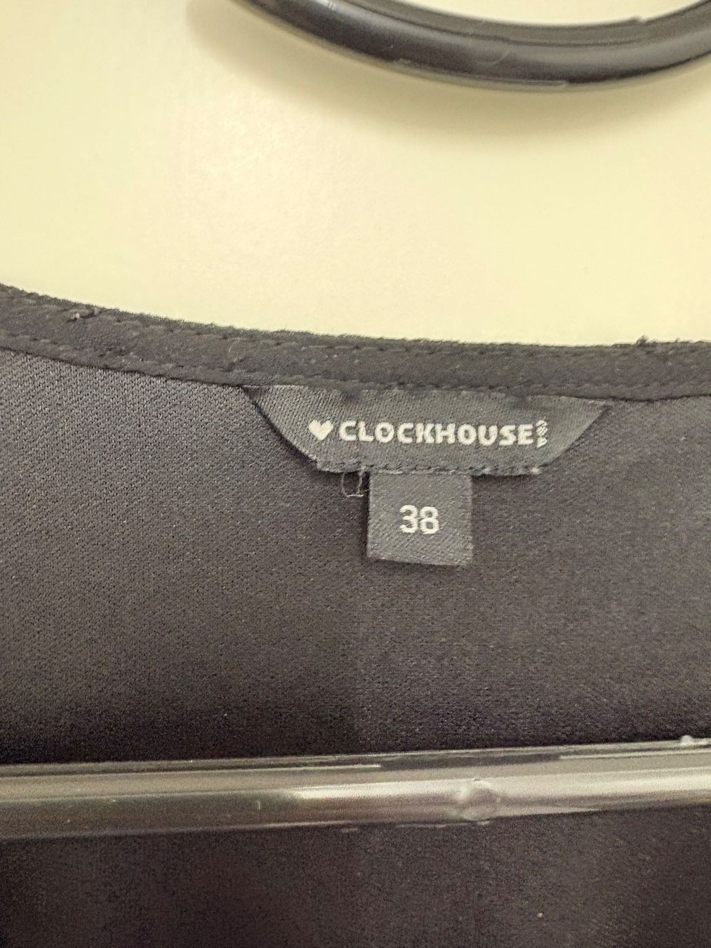 C&A Vestiti: Kleid schwarz Grösse 38 Stoffmuster Langarm – Usato da Basel venduto da Tierschutz-Flohmi 5