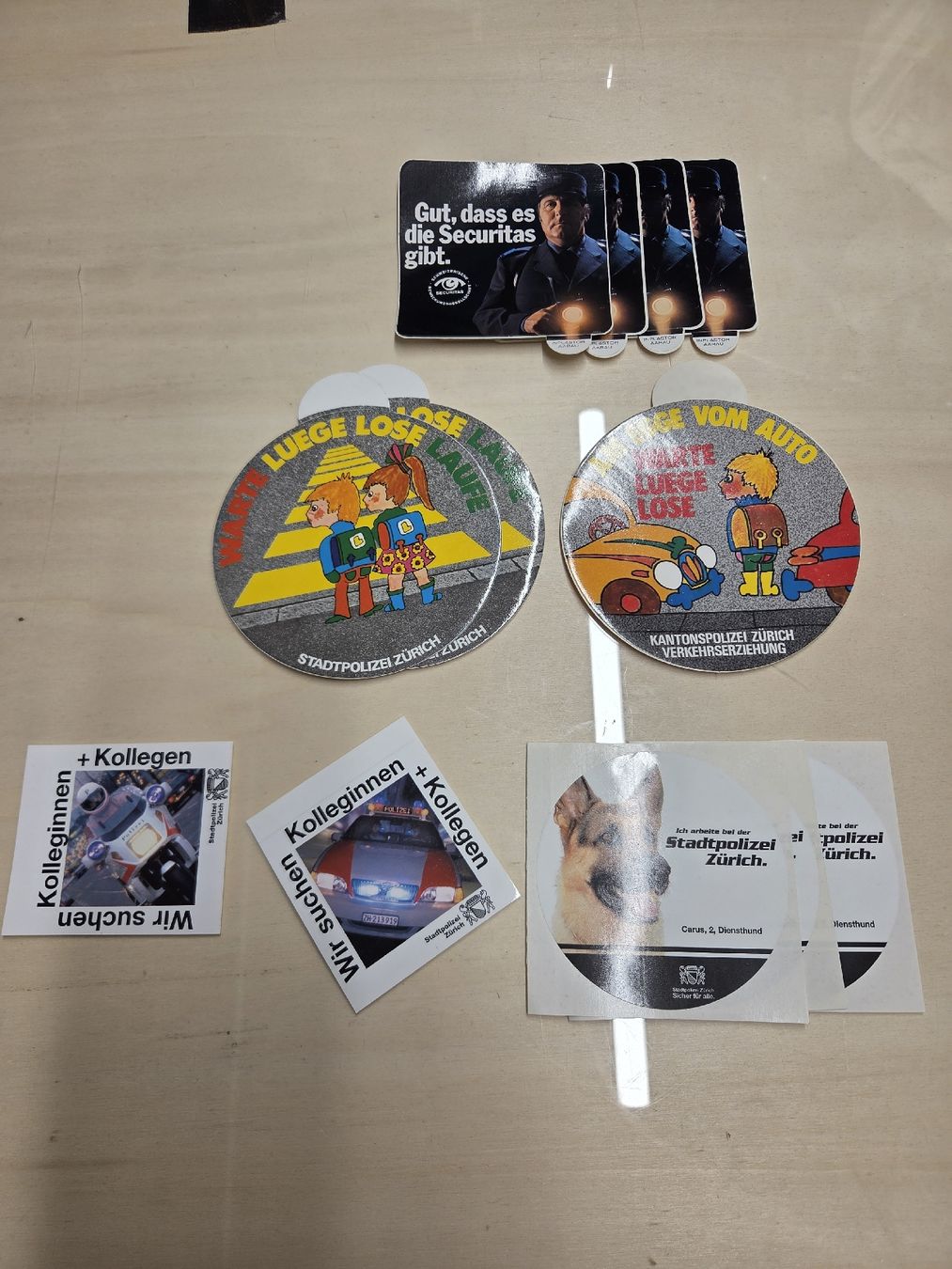 Sticker: Polizei und Securtas Aufkleber Sammlung  – Usato da Wetzikon ZH venduto da AmacherM