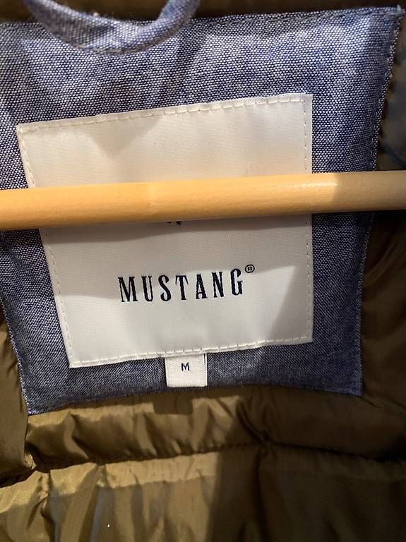 Gilet & Giacche: Mustang Daunen Weste – Usato da Uttigen venduto da Bartolin78 1