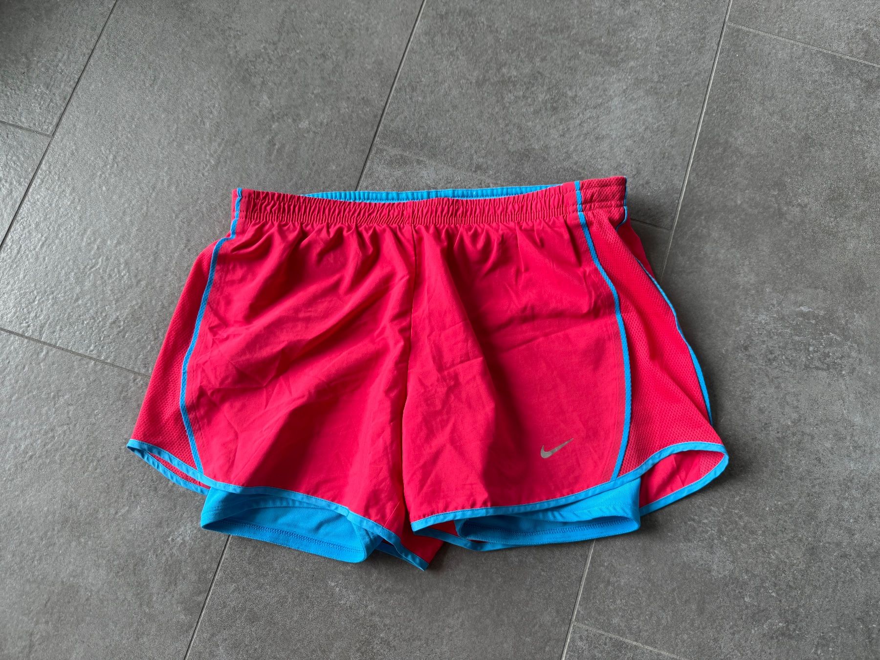 Nike Pantaloni: Nike – Usato da Matten b. Interl venduto da iamue