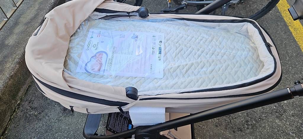 Carrozzine: MOON GIO 2.0 Kinderwaagen Sand – Nuovo (secondo la descrizione) da Bern venduto da alexiaviola 3